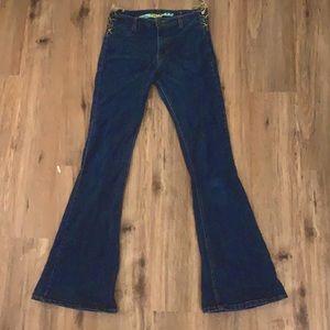 Mudd side tie mid rise bootcut jeans!